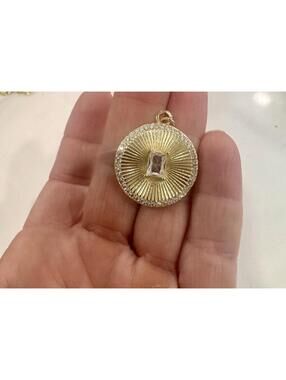 Frieda Rothman gold overlay pendant